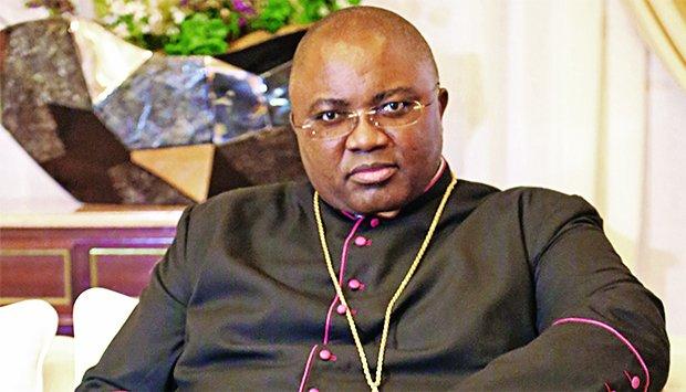 Church promises work at the height of the elections Church promises work at the height of the elections