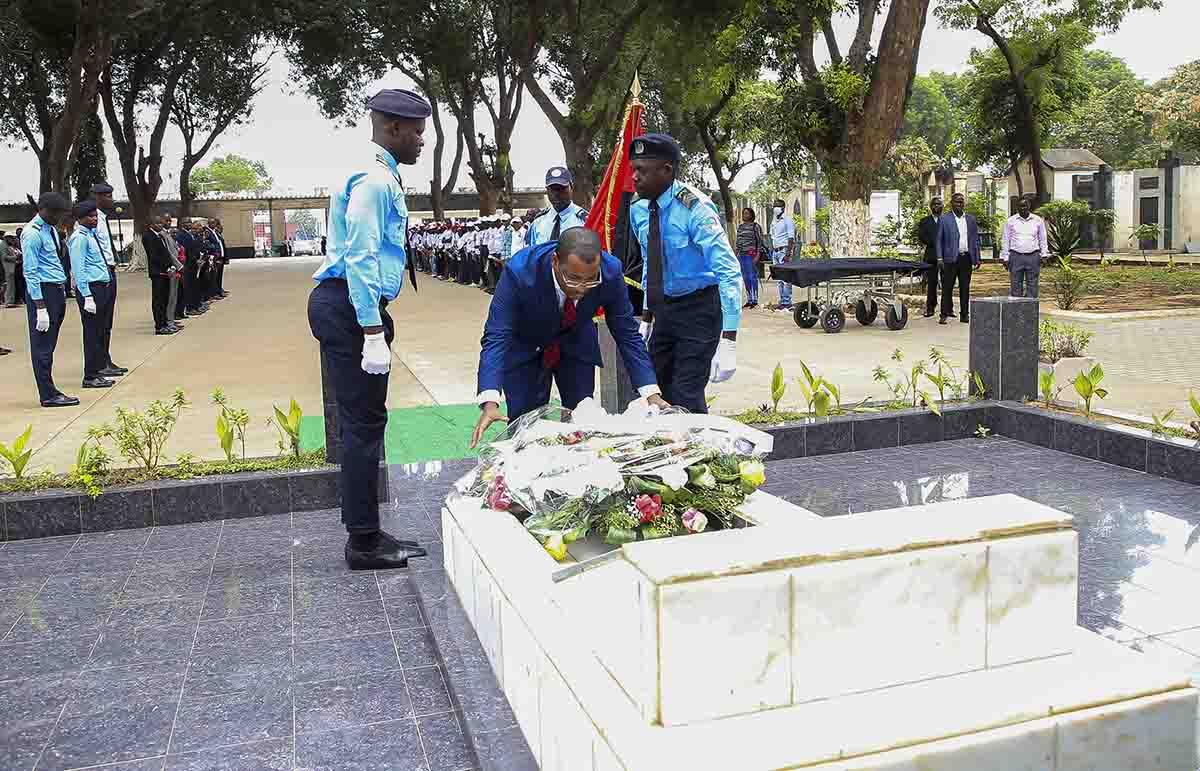 Luanda honors martyrs of colonial repression - Angola