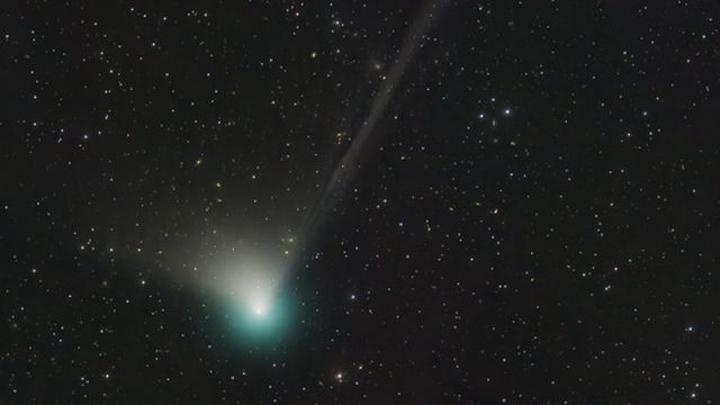 Newly discovered green comet comes close to Earth Newly discovered green comet comes close to Earth