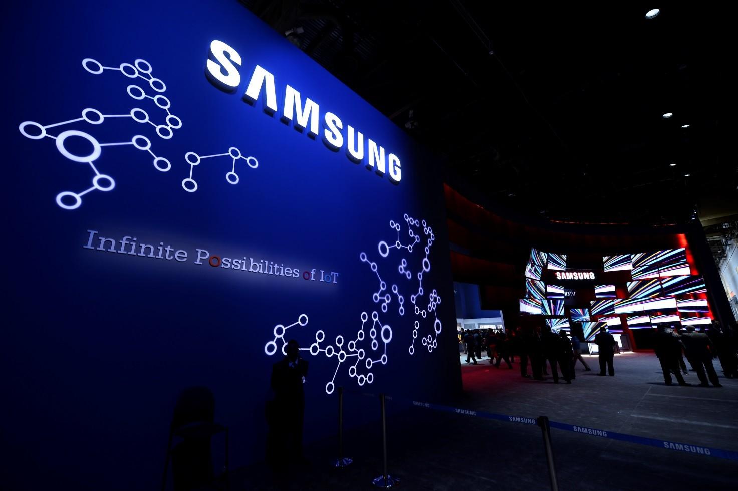 Samsung predicts smartphone market will decline further in 2023