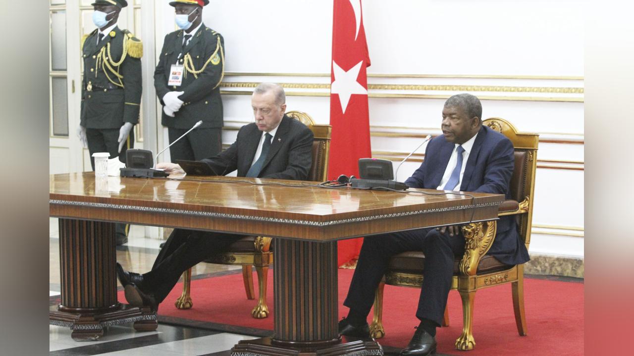 President João Lourenço dismayed by tragedies in Turkey and Syria President João Lourenço dismayed by tragedies in Turkey and Syria