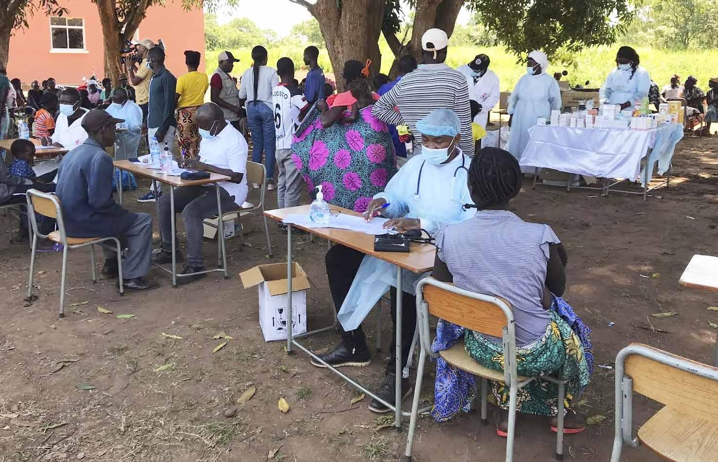 Community health fair assists 1,000 inhabitants of Ngola Luije Community health fair assists 1,000 inhabitants of Ngola Luije