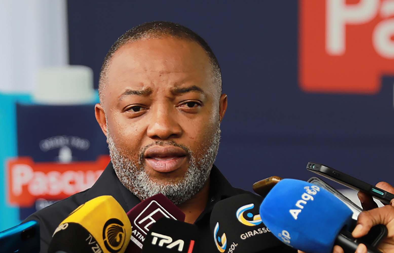 Minister praises partnership between companies Minister praises partnership between companies