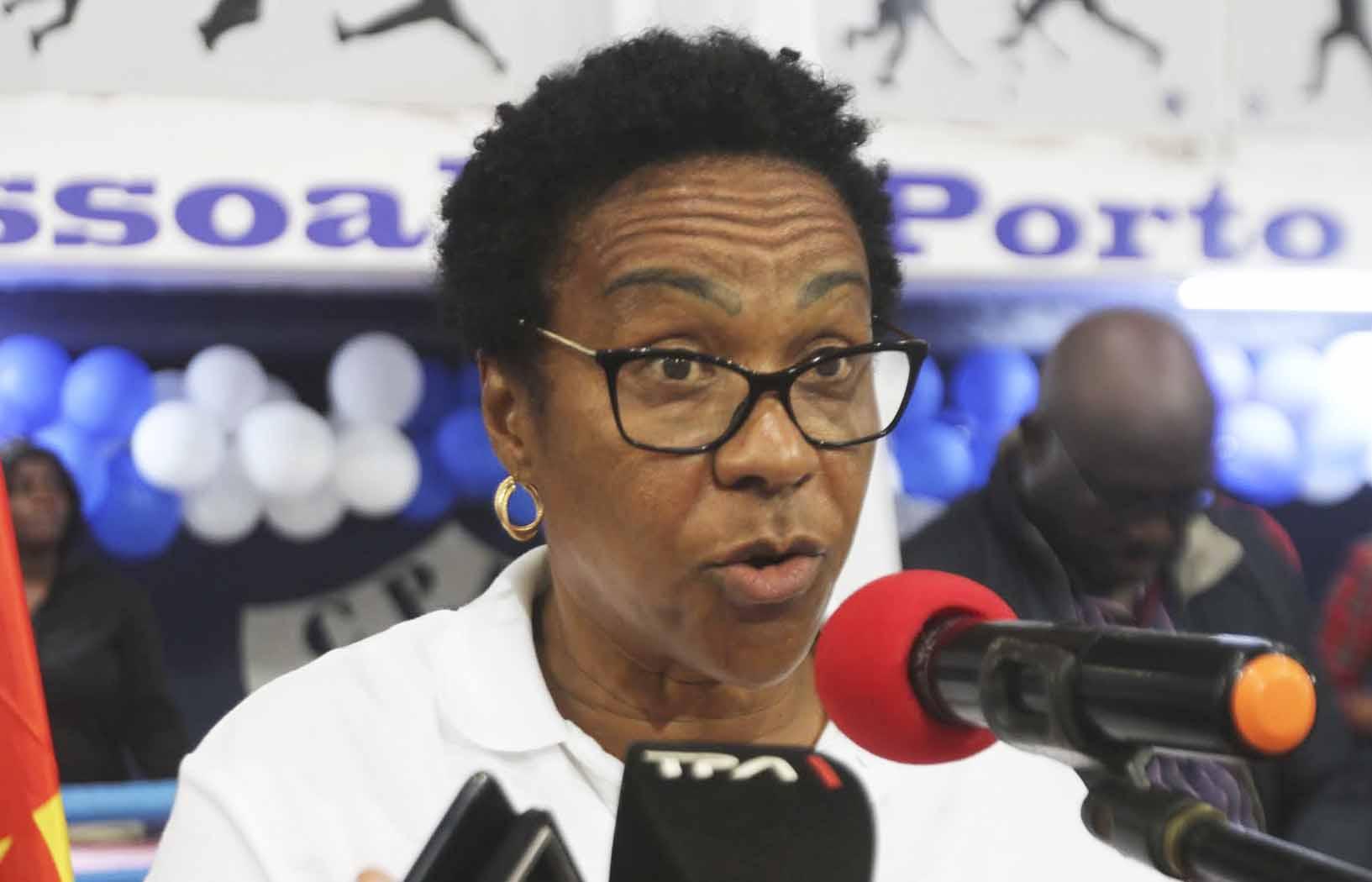 Minister announces recovery of sports infrastructure in Benguela Angola