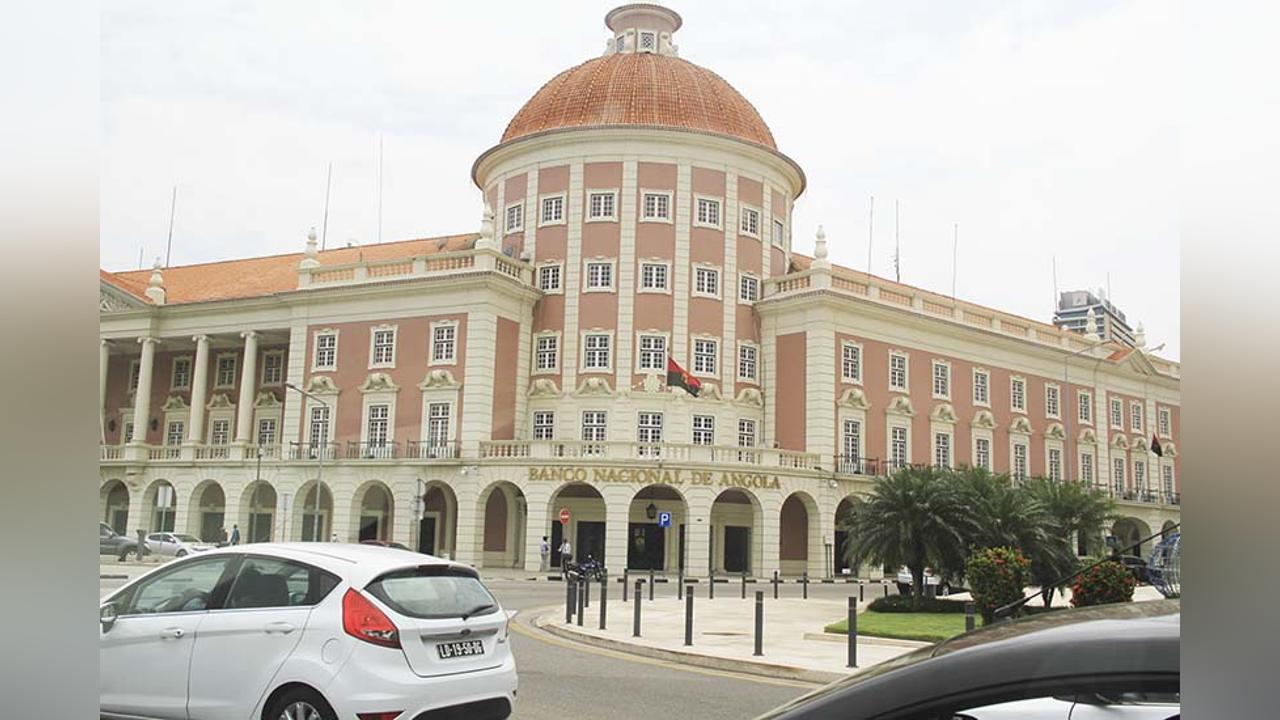 BNA warns illegal exercise of the entity “Investimento.ao” BNA warns illegal exercise of the entity “Investimento.ao”