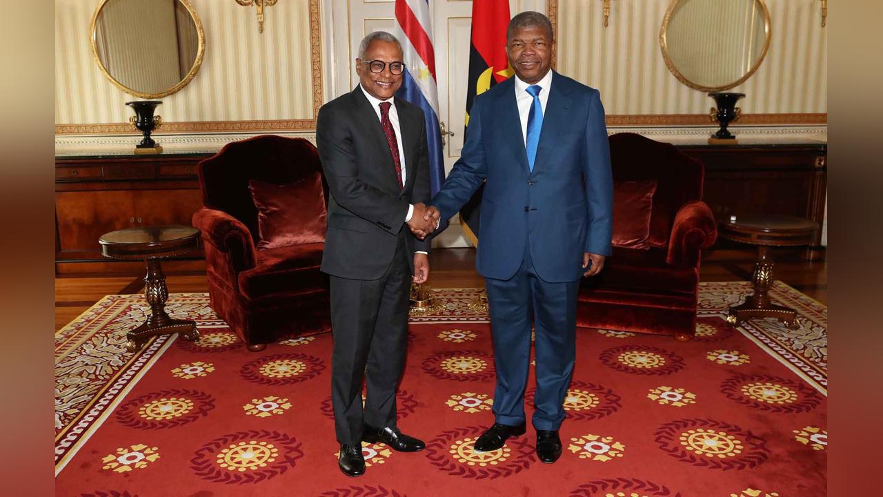 Angolan and Cape Verdean presidents talk about bilateral cooperation Angolan and Cape Verdean presidents talk about bilateral cooperation