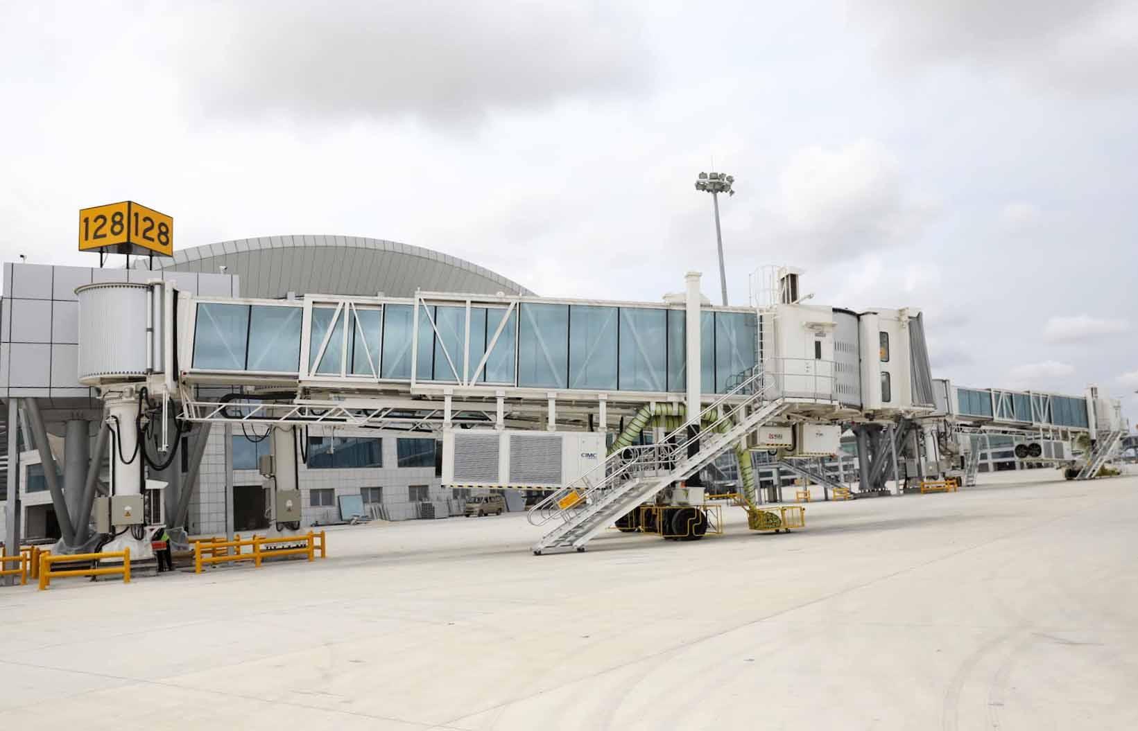 Dr. Agostinho Neto Airport in the equipment assembly phase - Angola