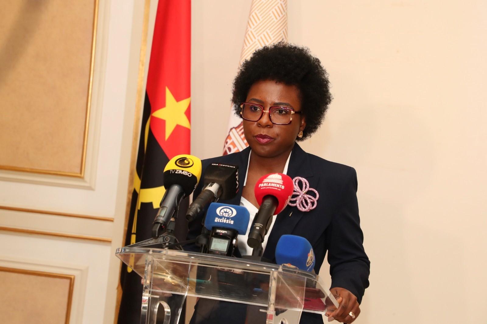Executive extends IRT exemption to salaries of 100 thousand kwanzas - Angola