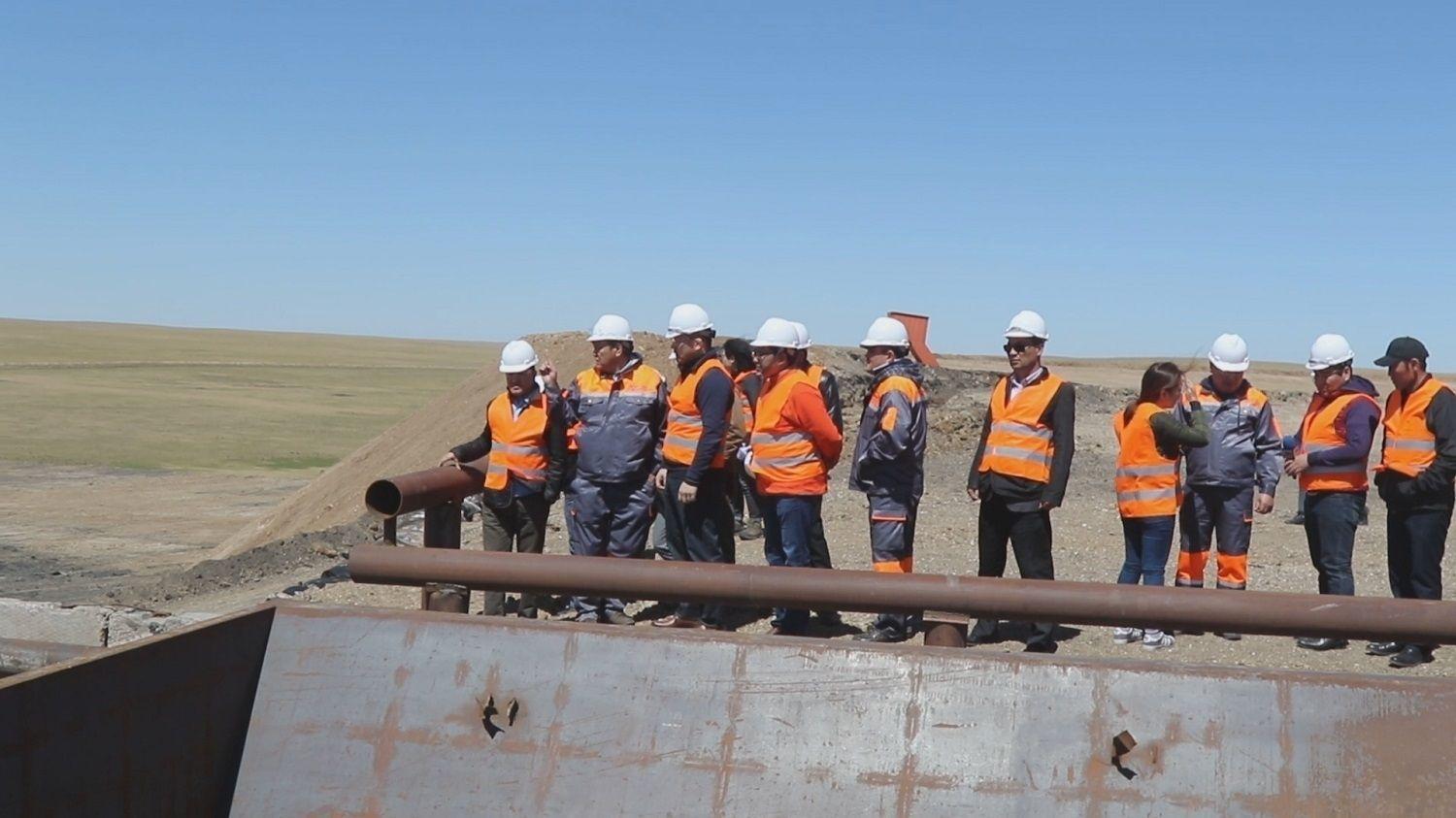 Mining companies must have a closer relationship with communities Mining companies must have a closer relationship with communities