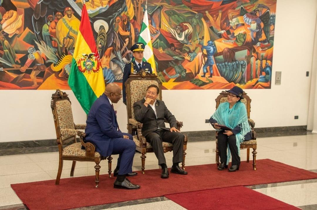 Angolan ambassador accredited in Bolivia Angolan ambassador accredited in Bolivia