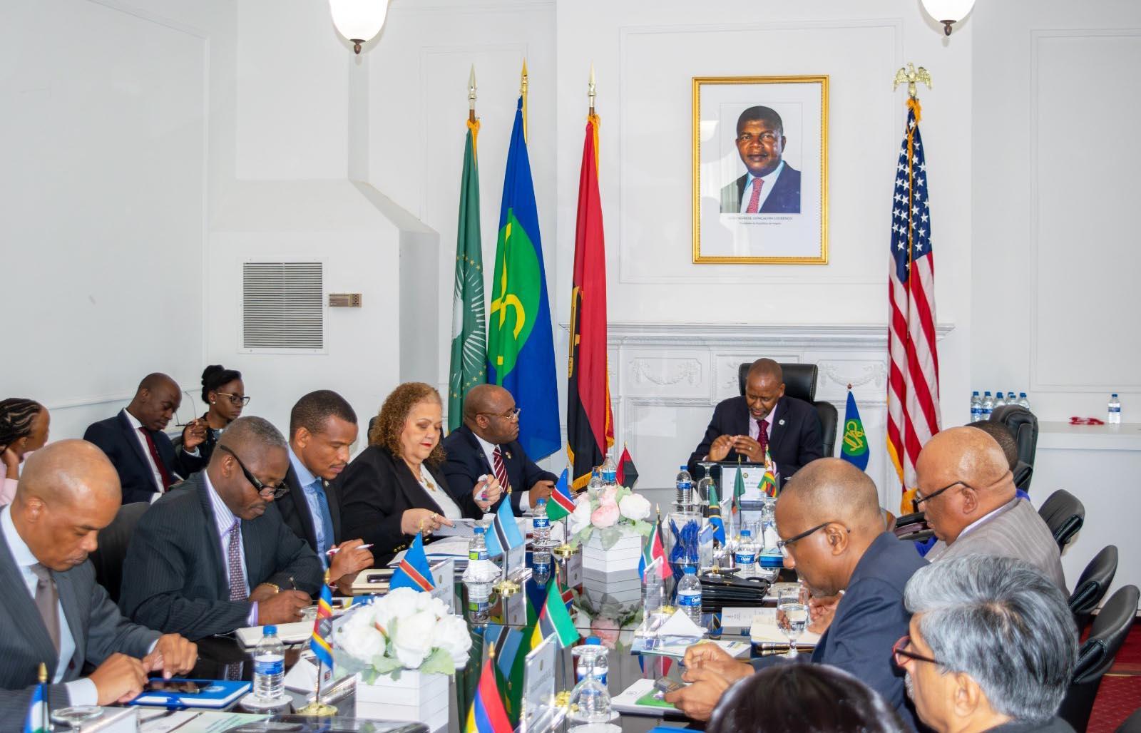 Diplomats discuss promoting investment in the Lobito corridor