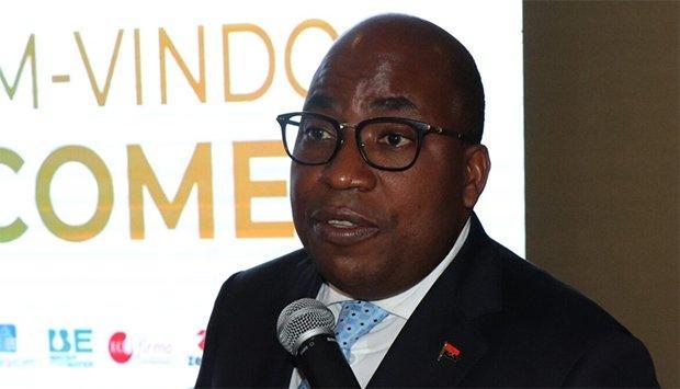 Angola Seeks Partners in France Committed to Development Angola Seeks Partners in France Committed to Development