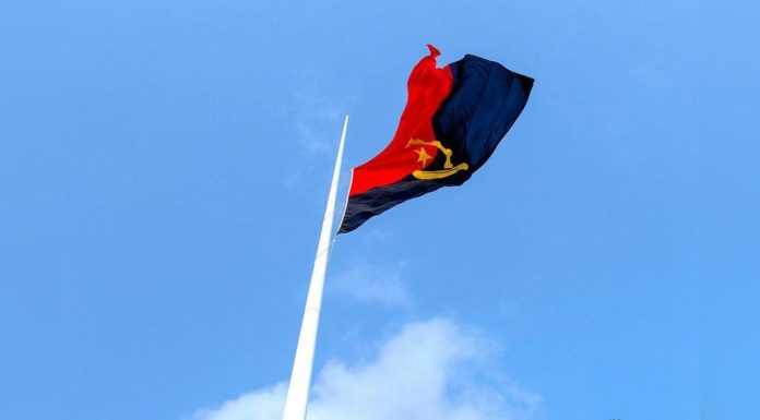 Draft State Budget Proposes 10% Salary Hike for Workers Draft State Budget Proposes 10% Salary Hike for Workers