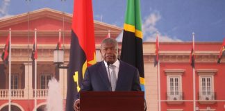 Angolan President Thanks China for Helping Rebuild Infrastructure Angolan President Thanks China for Helping Rebuild Infrastructure
