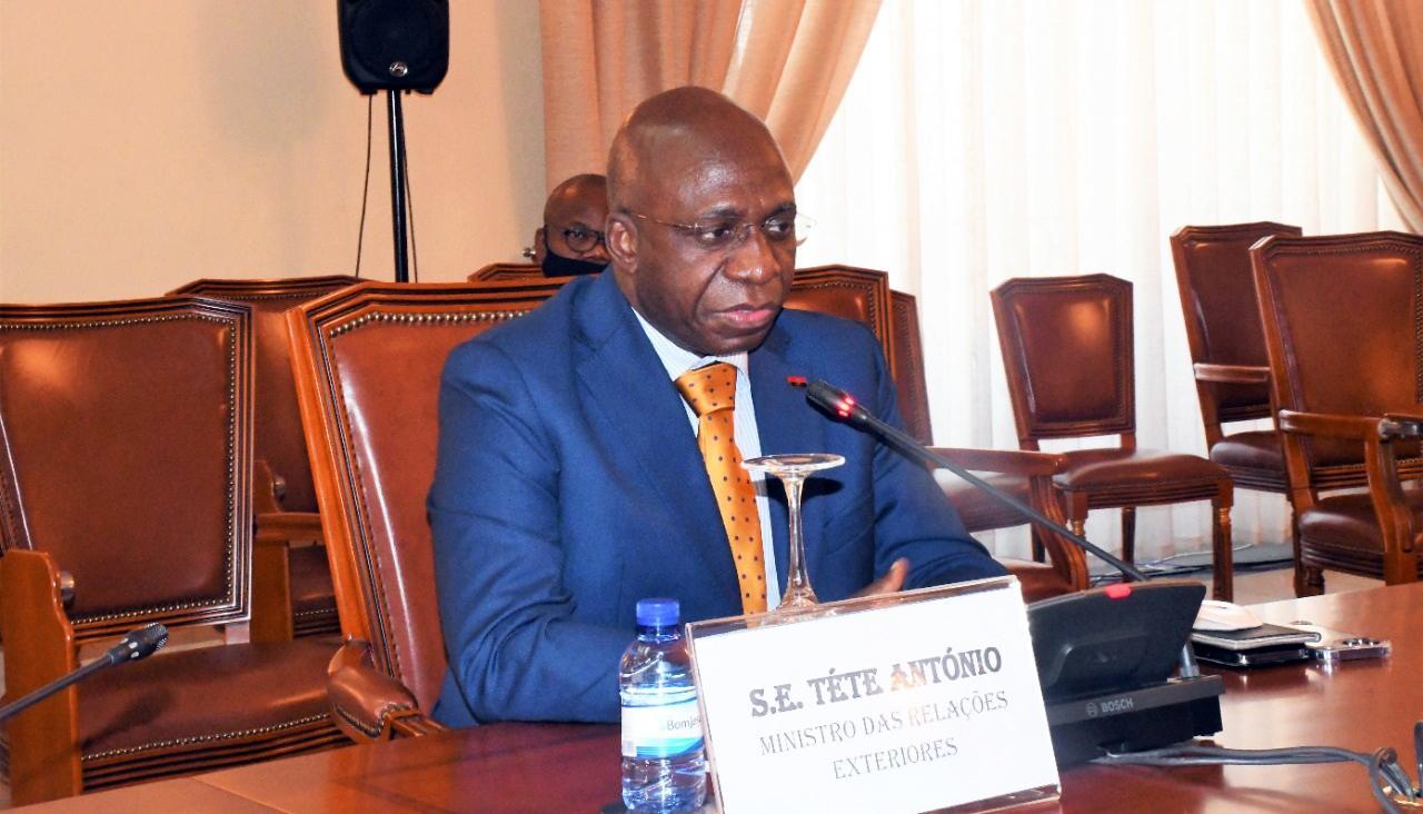 Angola Describes Volatile Uncertainty in Great Lakes Angola Describes Volatile Uncertainty in Great Lakes