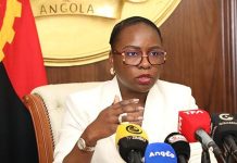 Angolan Government Collects Five Billion Kwanzas in Revenue Angolan Government Collects Five Billion Kwanzas in Revenue