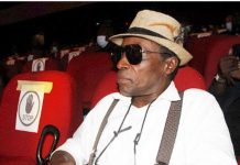 Musician Eduardo Paím Honored at International Kizomba Congress Musician Eduardo Paím Honored at International Kizomba Congress