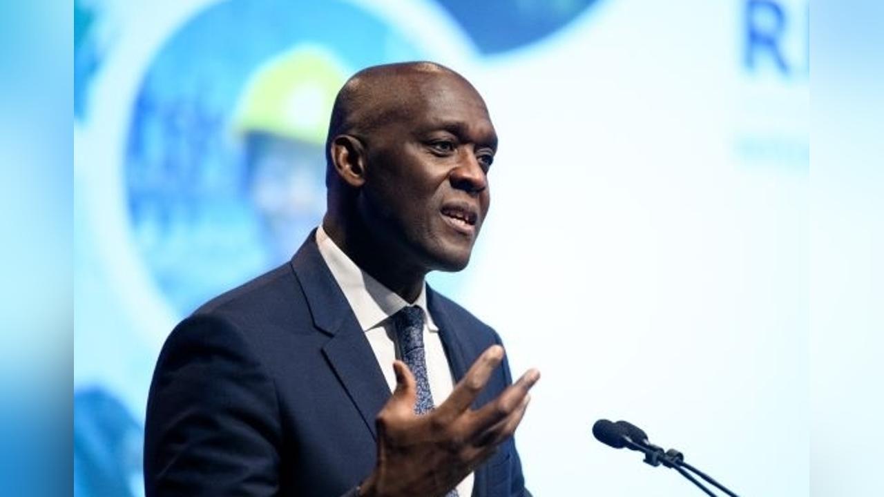 Director-General of IFC Visits Angola for Economic Support