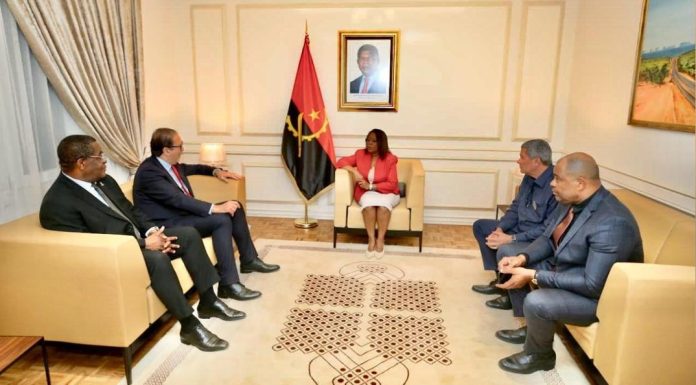 President João Lourenço Decorated with a Golden Cord by ACNOA President João Lourenço Decorated with a Golden Cord by ACNOA