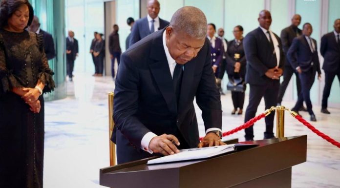 President Pays Last Tribute to Fernando Da Pity Dias Dos Saints President Pays Last Tribute to Fernando Da Pity Dias Dos Saints