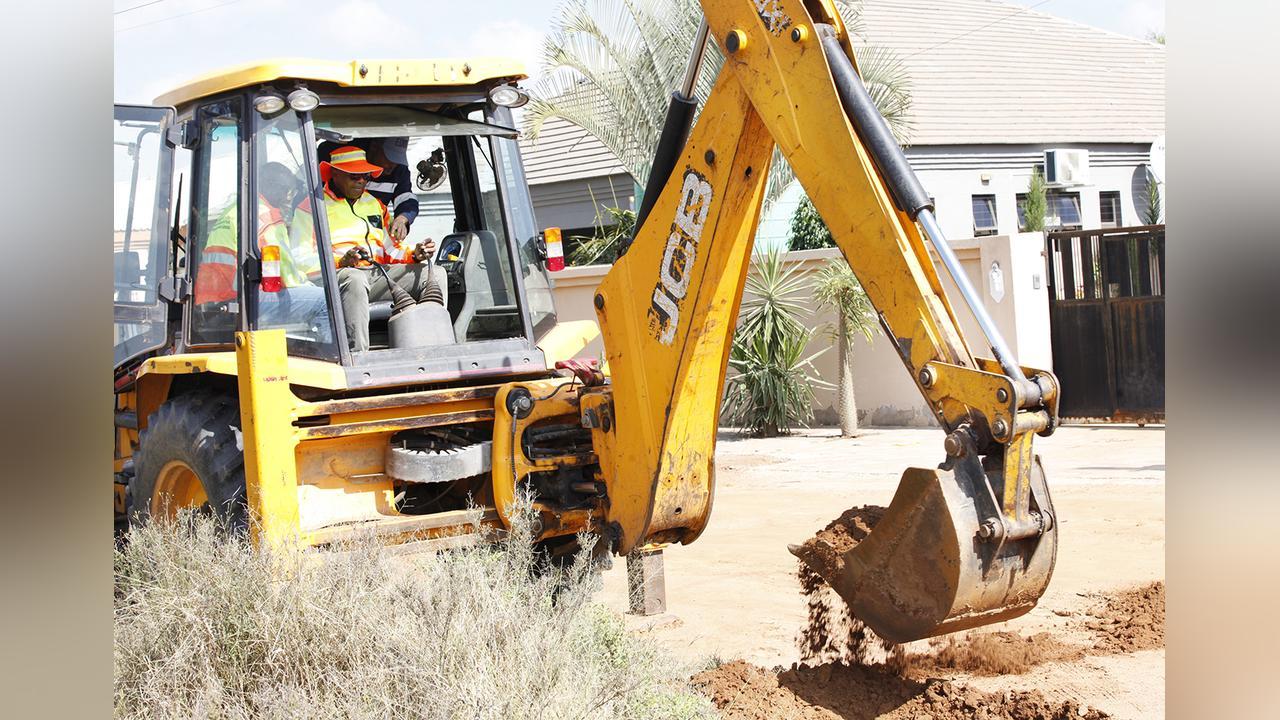 Lubango'S Water Network Reaches 7 Neighborhoods Lubango'S Water Network Reaches 7 Neighborhoods