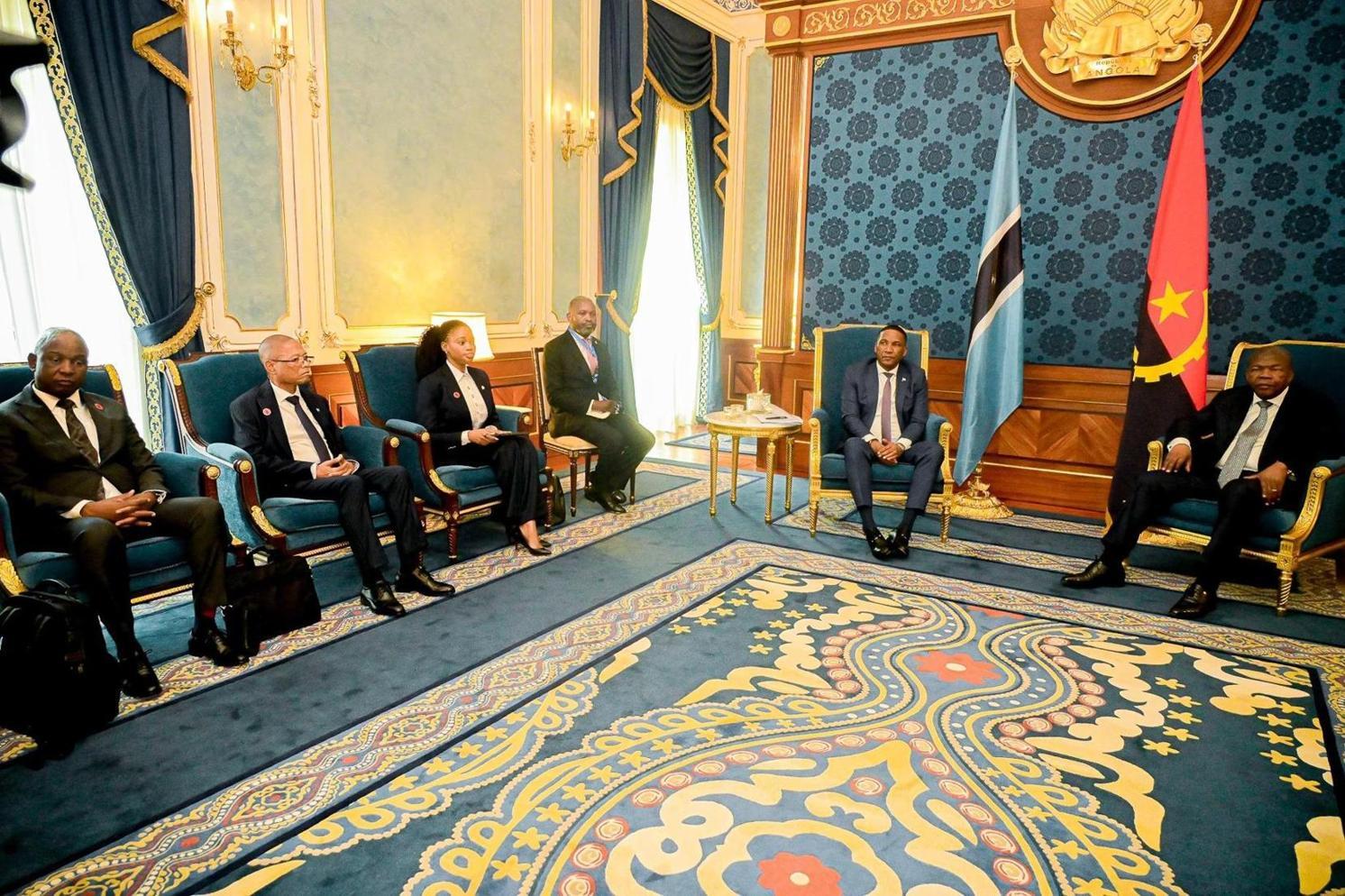 Angola and Botswana Prepare to Sign 17 Agreements Angola and Botswana Prepare to Sign 17 Agreements