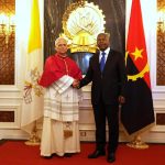 President João Lourenço and Pope Leo XIV Exchange Gifts President João Lourenço and Pope Leo XIV Exchange Gifts