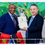 Angolan Minister Presents Investment Opportunities to Vietnam Angolan Minister Presents Investment Opportunities to Vietnam