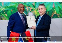 Angolan Minister Presents Investment Opportunities to Vietnam Angolan Minister Presents Investment Opportunities to Vietnam
