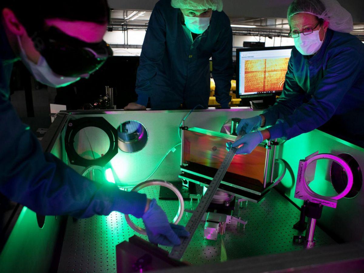 Zeus, le laser surpuissant s’est allumé Zeus, le laser surpuissant s’est allumé