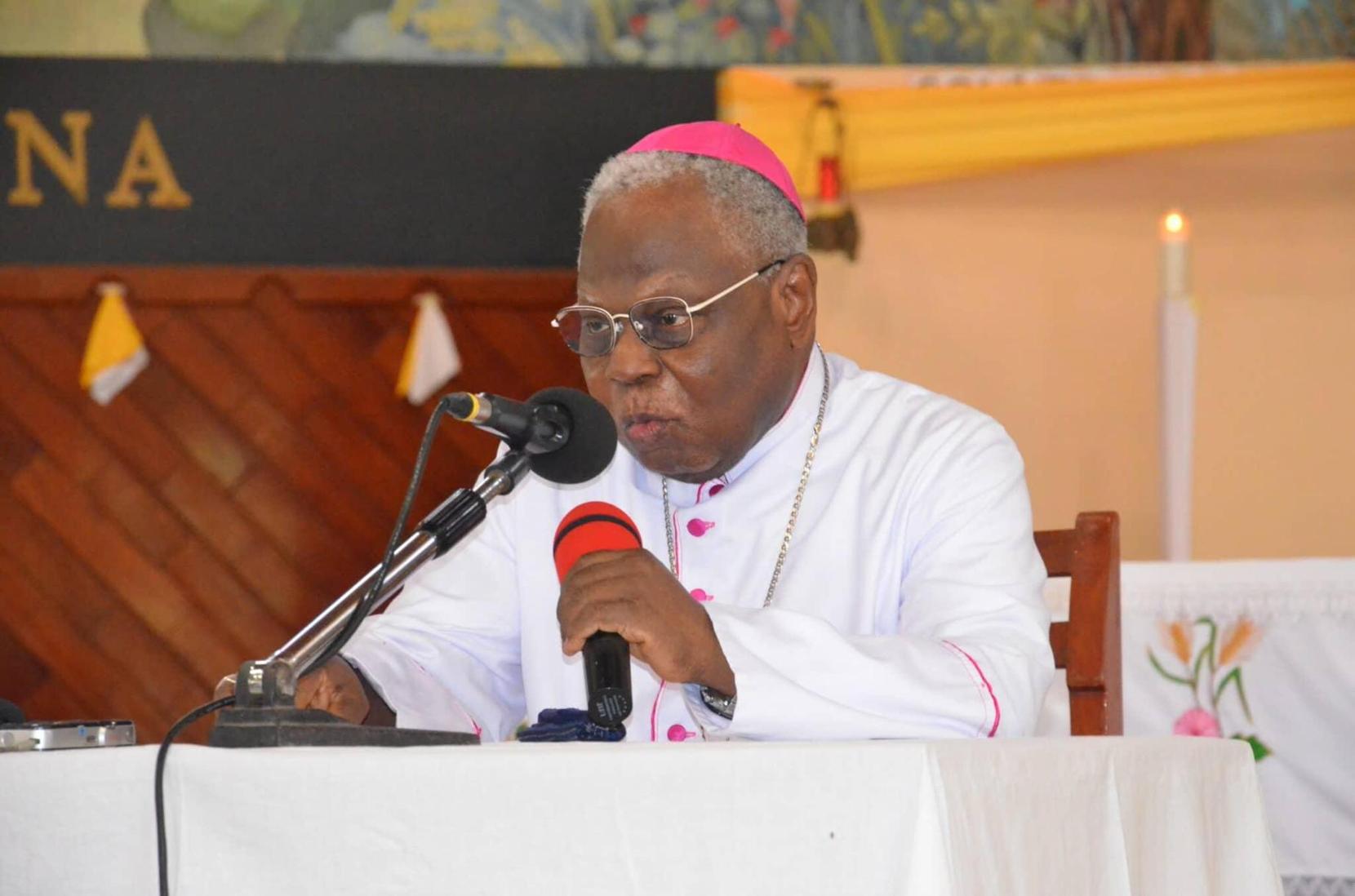 « Nous laissons la science de côté et nous gouvernons avec nos subjectivités », Mgr Antoine Ganye aux dirigeants africains « Nous laissons la science de côté et nous gouvernons avec nos subjectivités », Mgr Antoine Ganye aux dirigeants africains