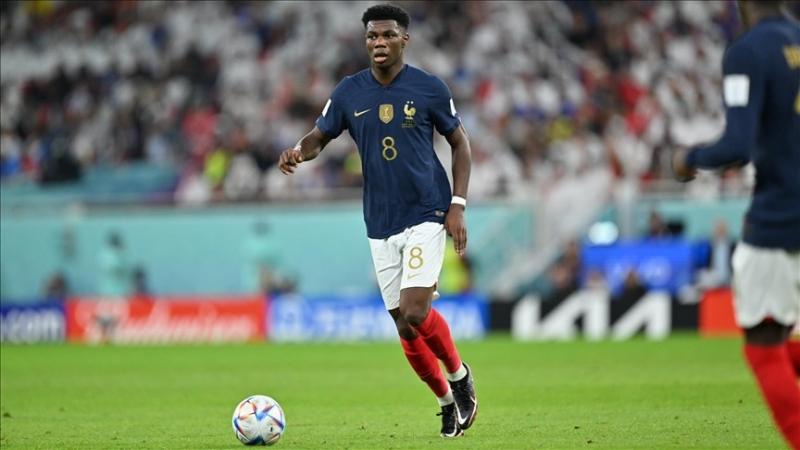 France : Plusieurs joueurs de l'équipe nationale de football dont Tchouameni, Kolo Muani et Coman, victimes d’injures racistes France : Plusieurs joueurs de l'équipe nationale de football dont Tchouameni, Kolo Muani et Coman, victimes d’injures racistes