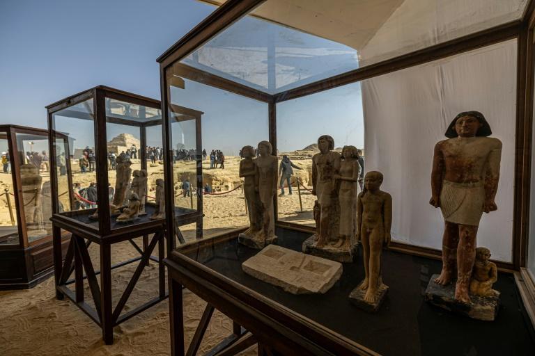 L'Egypte dévoile des tombes pharaoniques