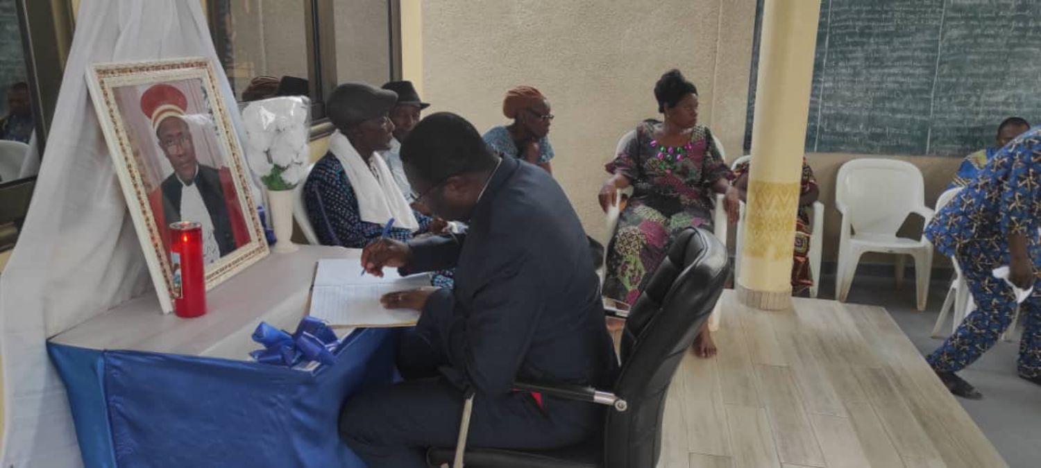 Bénin – Cour suprême: le conseiller Pascal Dohoungbo inhumé jeudi prochain Bénin – Cour suprême: le conseiller Pascal Dohoungbo inhumé jeudi prochain