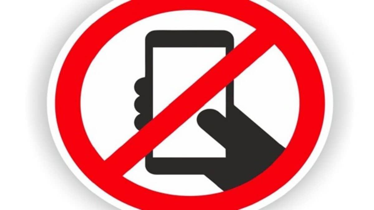 Cybercriminalité au Bénin: la police déconseille l’achat de portable de seconde main Cybercriminalité au Bénin: la police déconseille l’achat de portable de seconde main