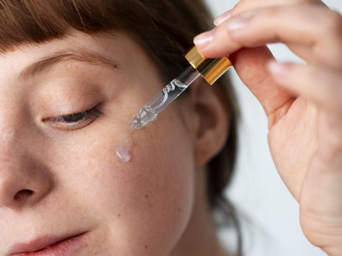 Sérums Hydratants Pour le Visage et Science de la Peau Sérums Hydratants Pour le Visage et Science de la Peau