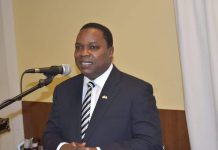 Révision Constitutionnelle: Aké Natondé Dément Manœuvre Révision Constitutionnelle: Aké Natondé Dément Manœuvre