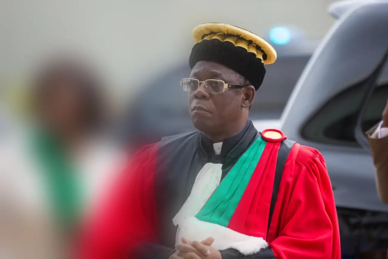 Révision Constitutionnelle Avis Technique de Holo Révision Constitutionnelle Avis Technique de Holo