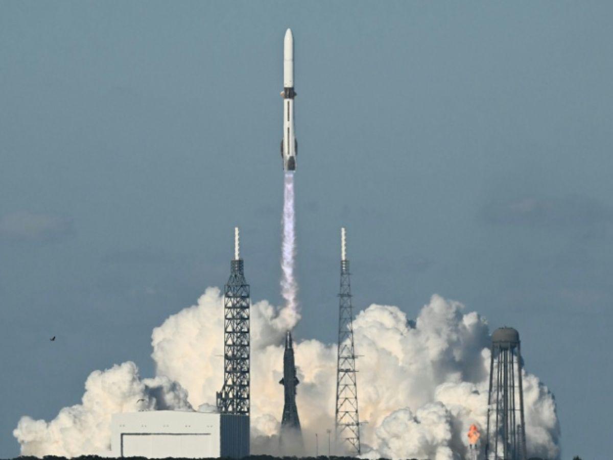 Un Jour Historique Pour Blue Origin Avec Récupération Un Jour Historique Pour Blue Origin Avec Récupération