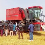 Mécanisation Du Coton: Une Récolteuse Innovante Mécanisation Du Coton: Une Récolteuse Innovante