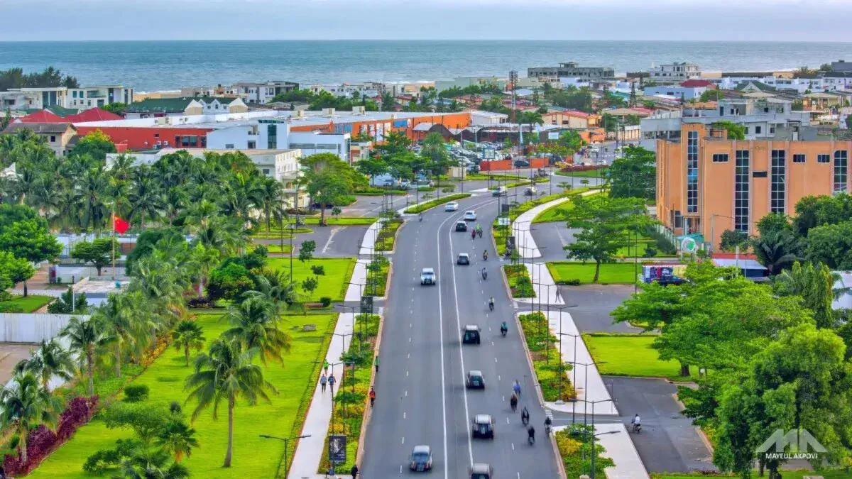 Coup d'État au Bénin, l'armée reprend le contrôle Coup d'État au Bénin, l'armée reprend le contrôle