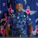 Officier de police en garde à vue pour vidéo incendiaire Officier de police en garde à vue pour vidéo incendiaire