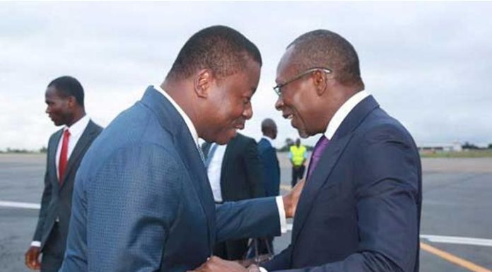 Bénin et Togo: des Voisins si Éloignés par la Politique Bénin et Togo: des Voisins si Éloignés par la Politique