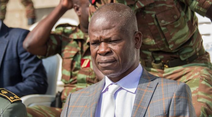 Soutien du Gouvernement aux Familles de Militaires Décédés Soutien du Gouvernement aux Familles de Militaires Décédés