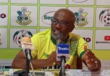 Bénin Limoge L’Entraîneur Usman Abdallah Des Cavaliers FC Bénin Limoge L'Entraîneur Usman Abdallah Des Cavaliers FC