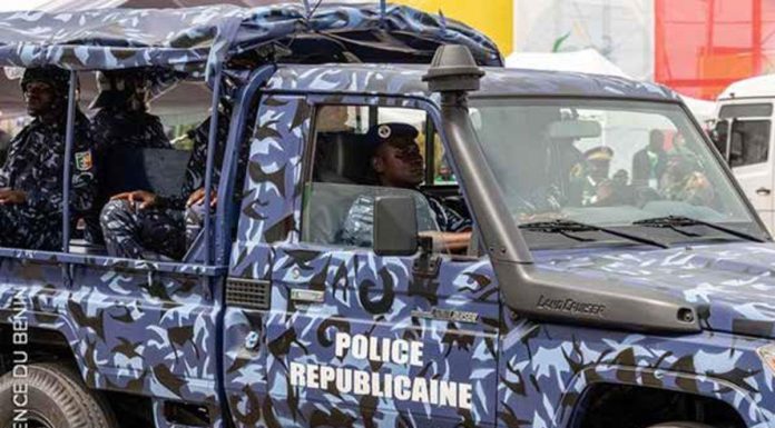 Za-Kpota: Cinq Jeunes Interpellés Pour Cybercriminalité Za-Kpota: Cinq Jeunes Interpellés Pour Cybercriminalité