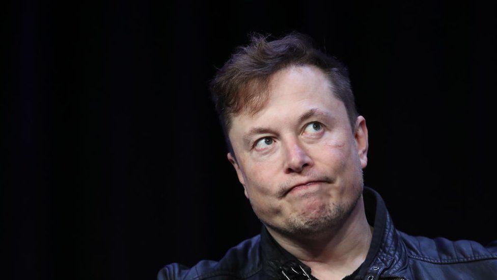 Elon Musk pulls out of $44bn deal to buy Twitter Elon Musk pulls out of $44bn deal to buy Twitter