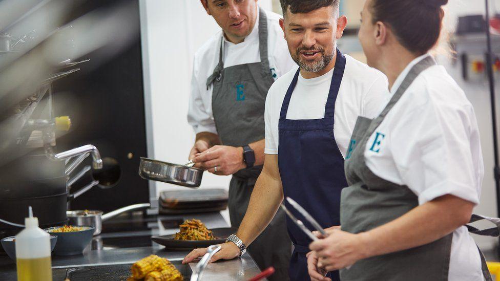 Supermarket food could soon carry eco-labels, says study Supermarket food could soon carry eco-labels, says study