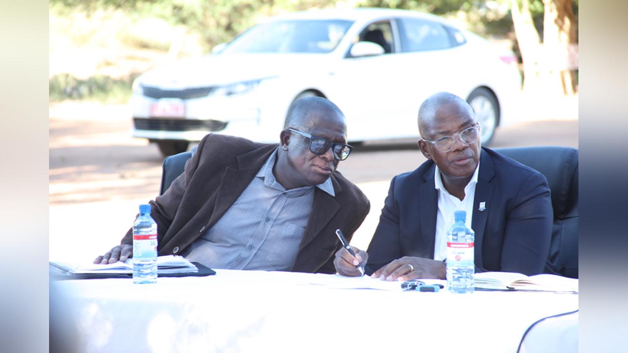 MP PROMISES TO LOOK INTO WDC CONCERNS MP PROMISES TO LOOK INTO WDC CONCERNS