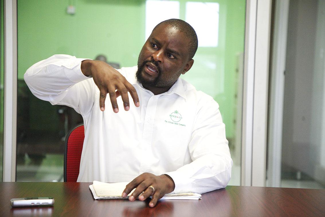 SEED-CO OFFICIAL PREACHES MOISTURE CONSERVATION SEED-CO OFFICIAL PREACHES MOISTURE CONSERVATION